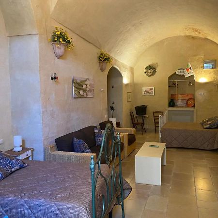 Hoplites Bed & Breakfast Матера Екстериор снимка